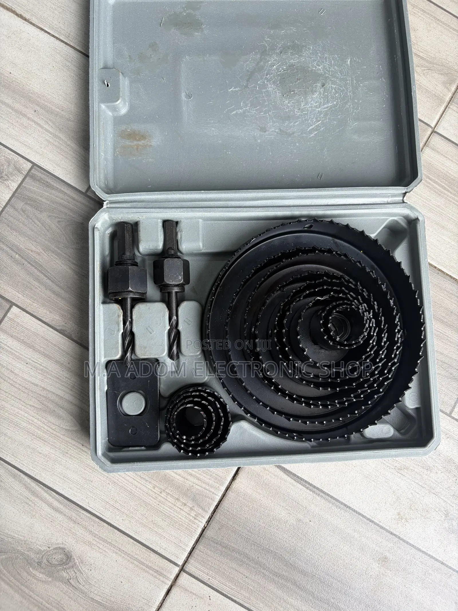 Ceiling Cutter for Wood or Pop