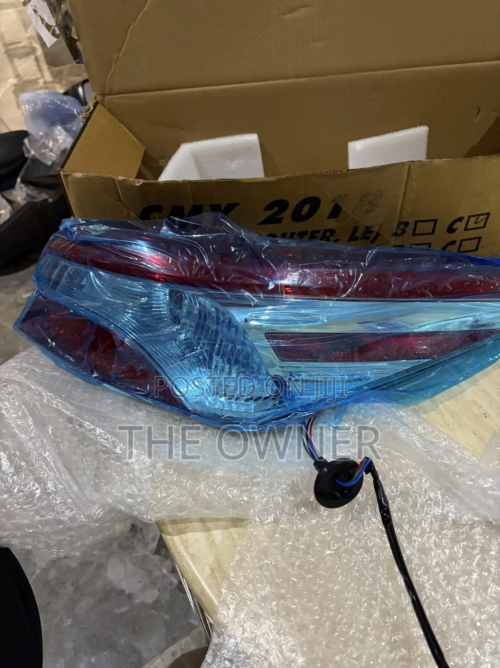 2018 Toyota Camry Tail Light