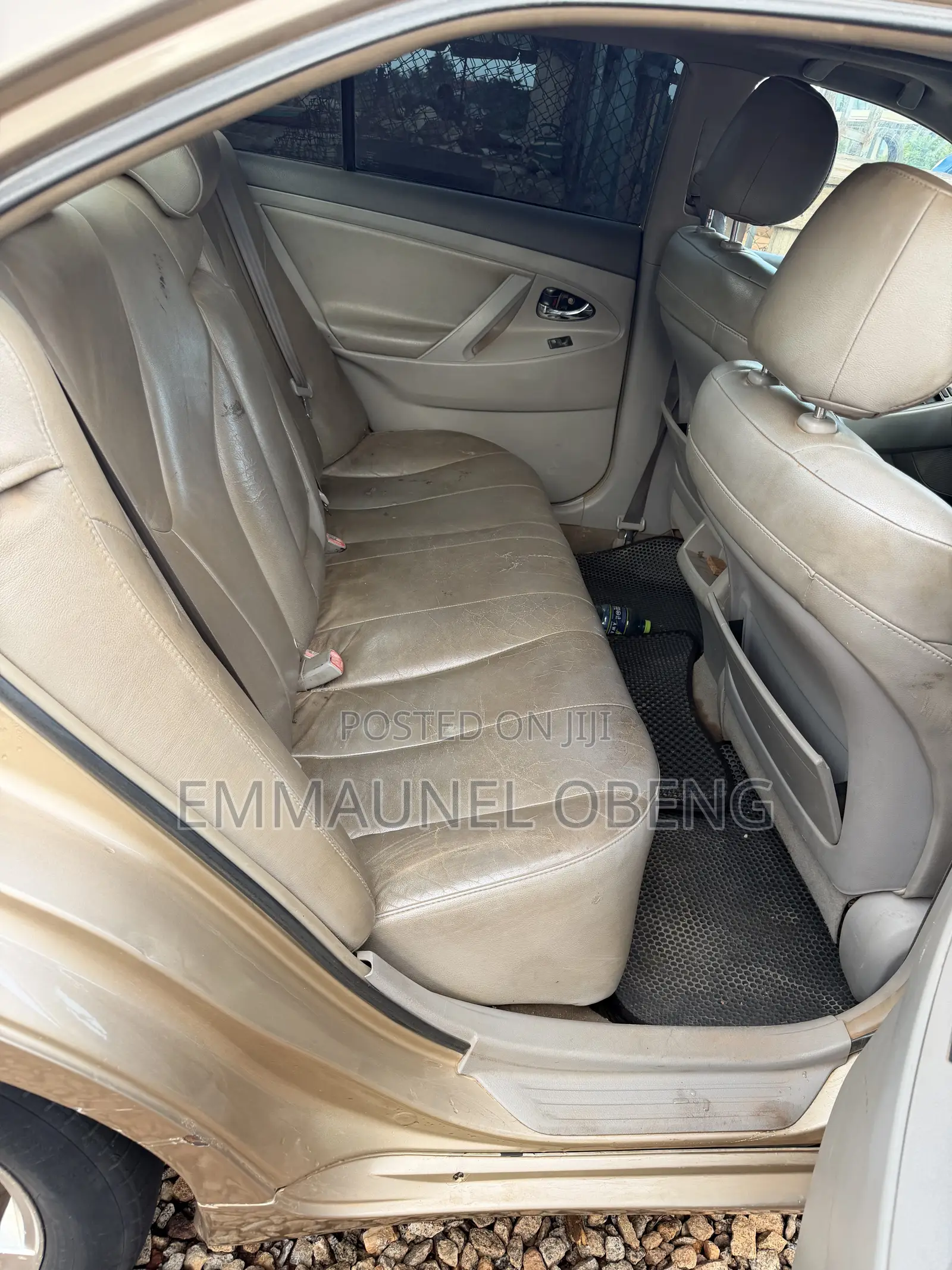Toyota Camry 2011 Gold