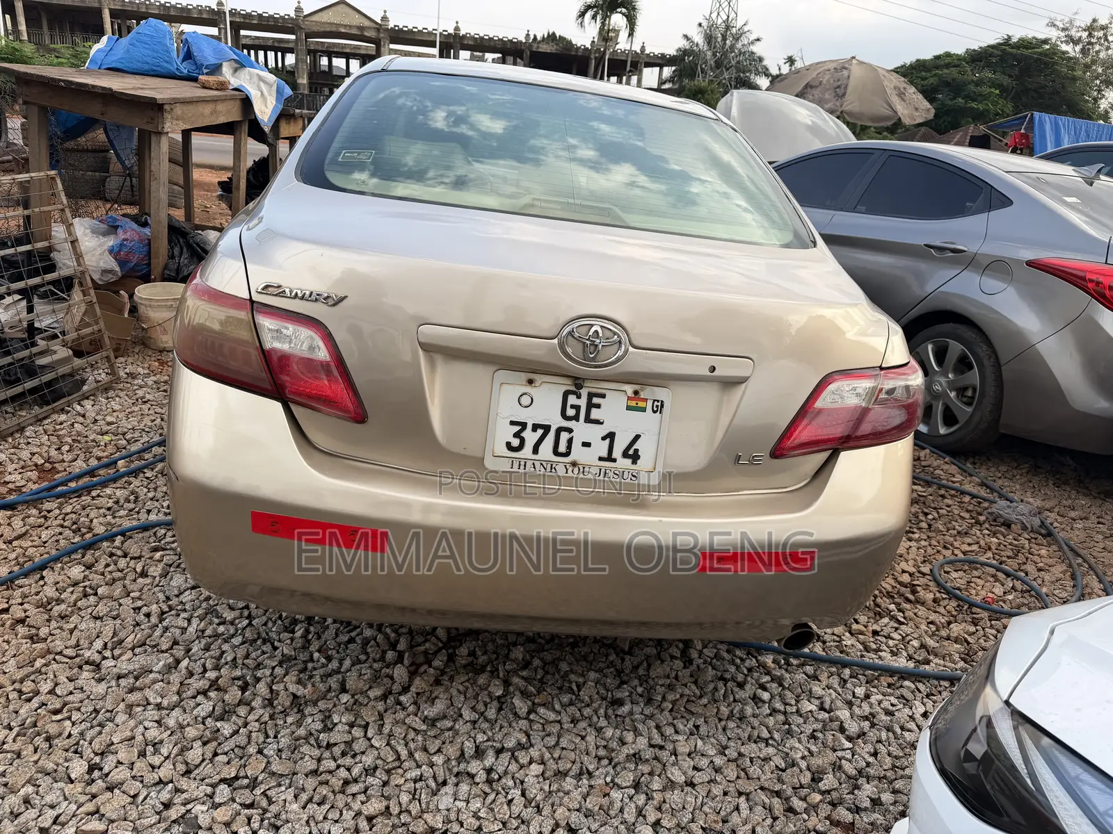 Toyota Camry 2011 Gold