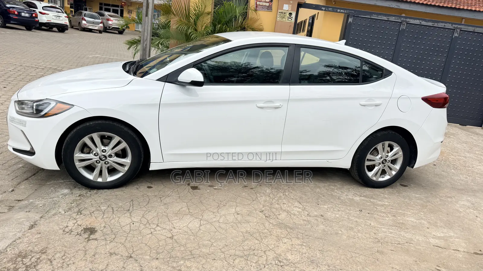 Hyundai Elantra 2017 White