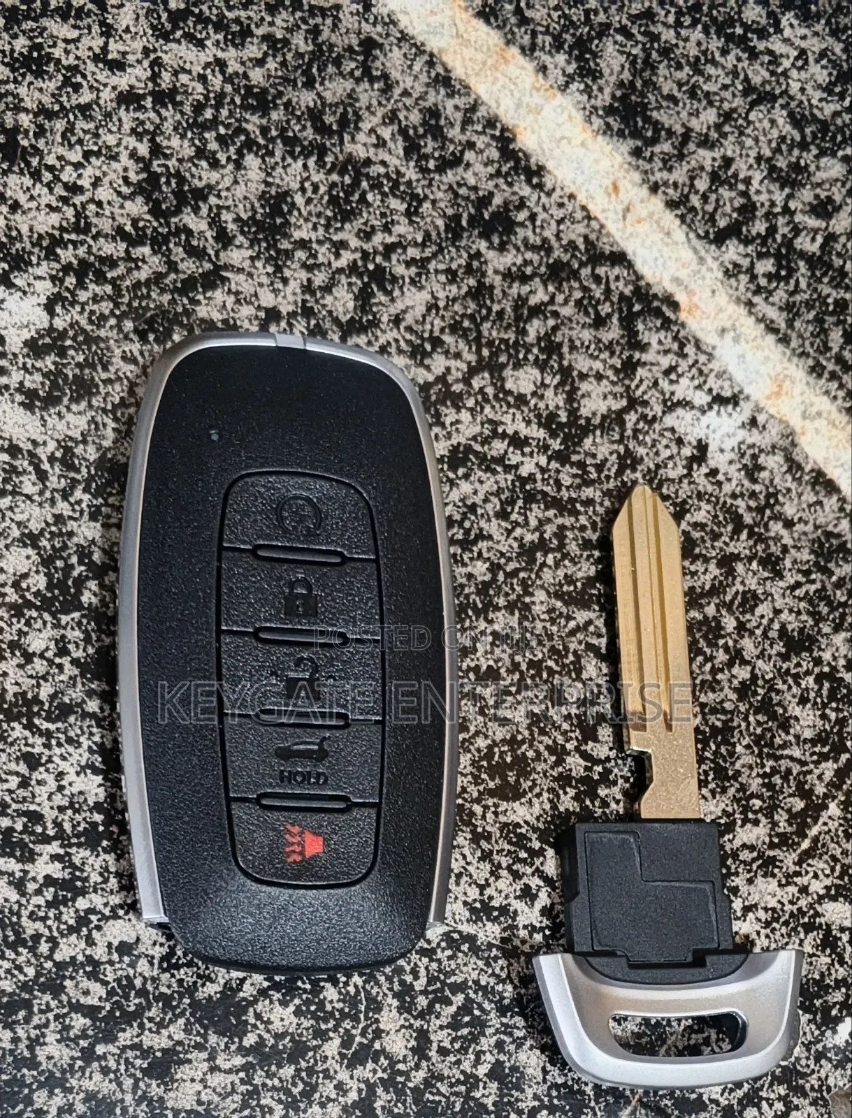 Nissan Rogue, Sentra, Pathfinder and Kicks Smart Key and Programming
