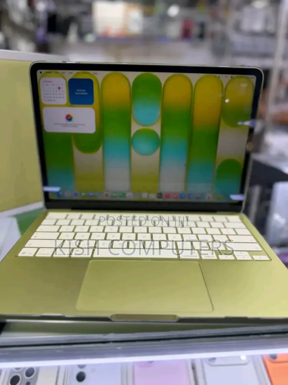 New Laptop Apple MacBook Neo 2026 8GB Apple M4 SSD 512GB