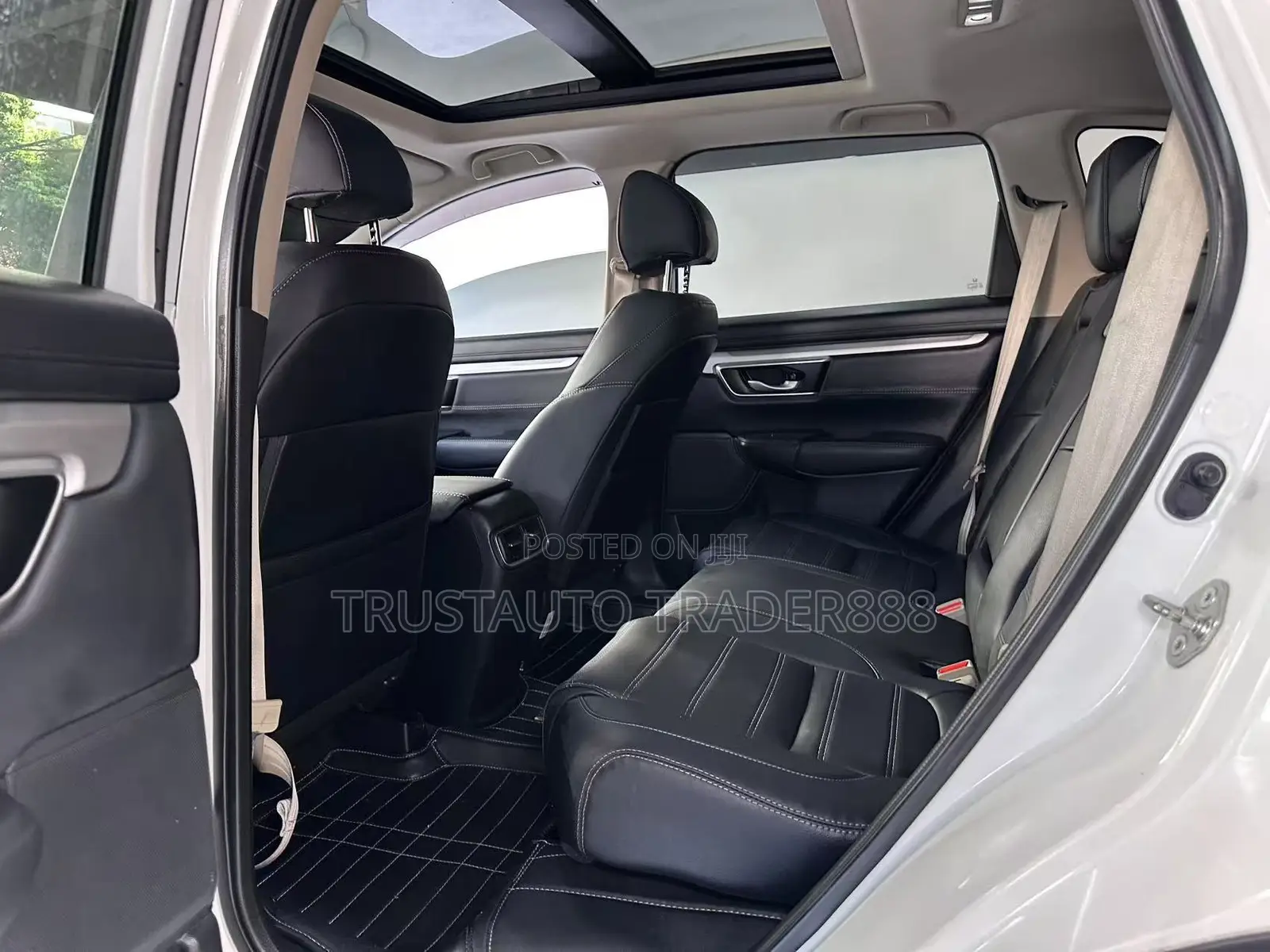 Honda CR-V EX FWD 2019 White