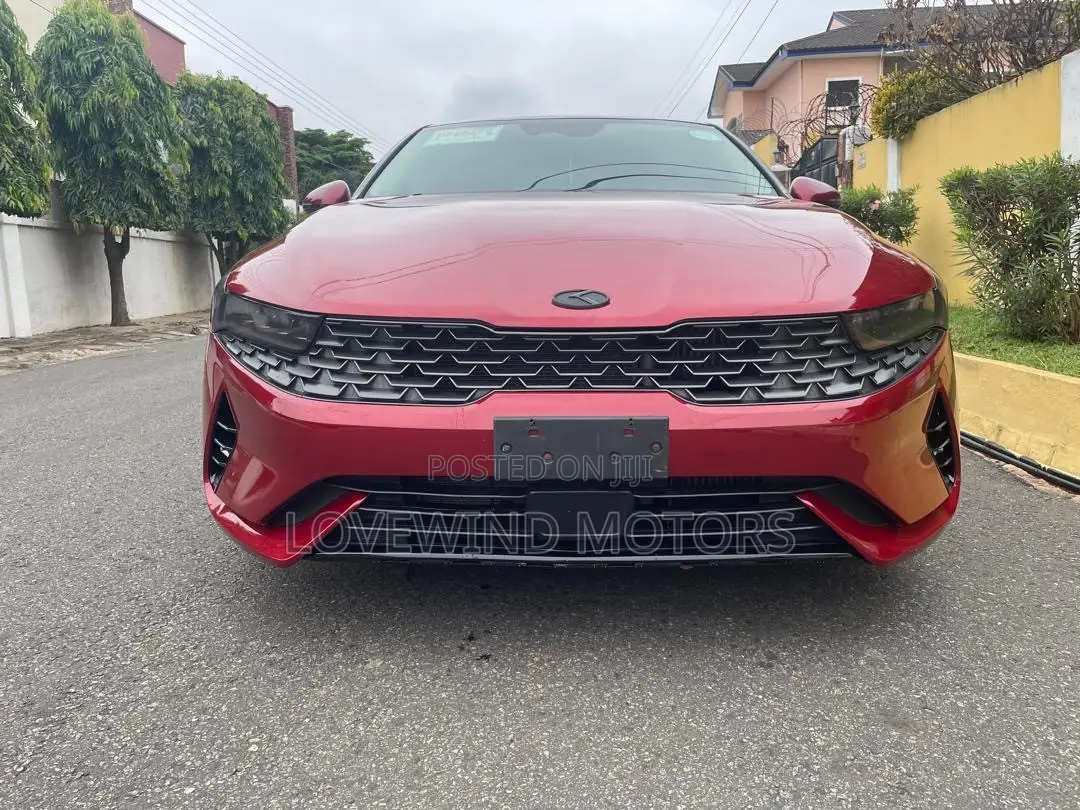Kia K5 2025 Brown