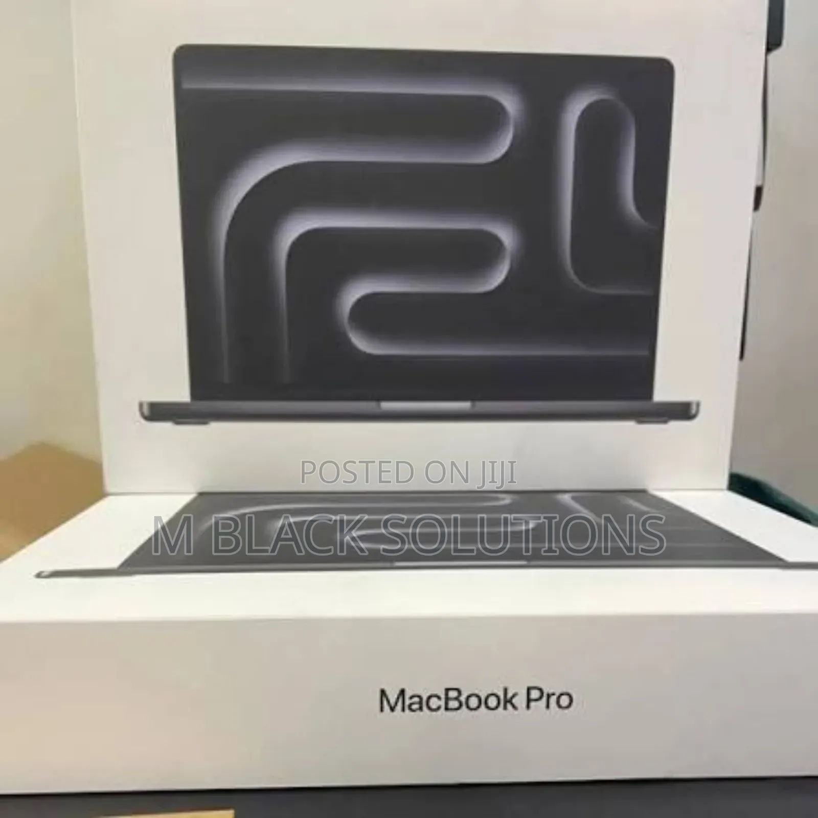 New Laptop Apple MacBook Pro 16GB Apple M5 SSD 1T