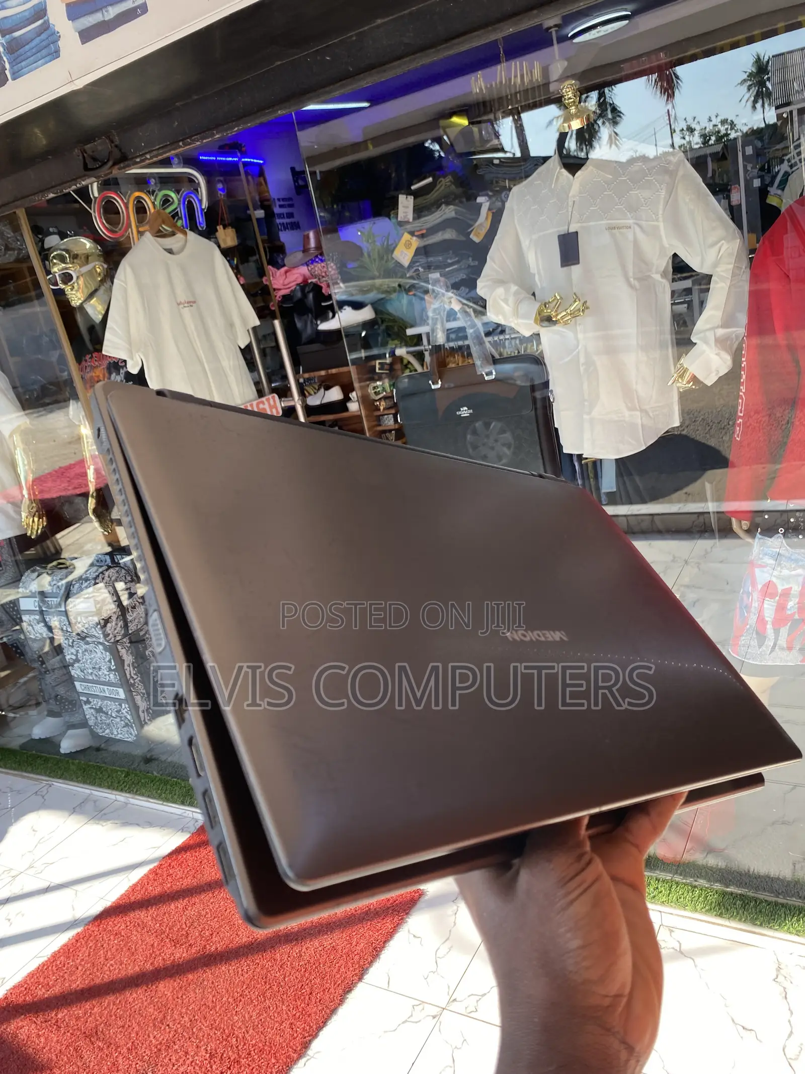 Laptop Medion Akoya P6677 8GB Intel Core i5 HDD 500GB