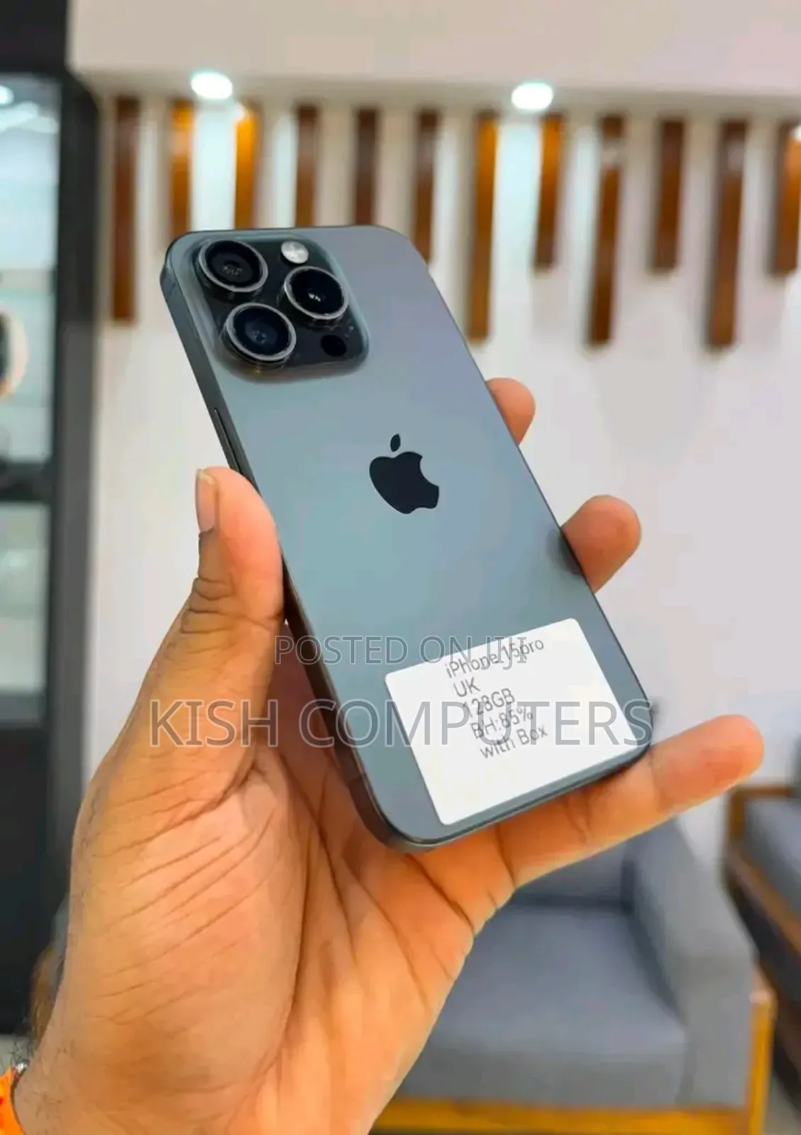 New Apple iPhone 15 Pro 128 GB Black