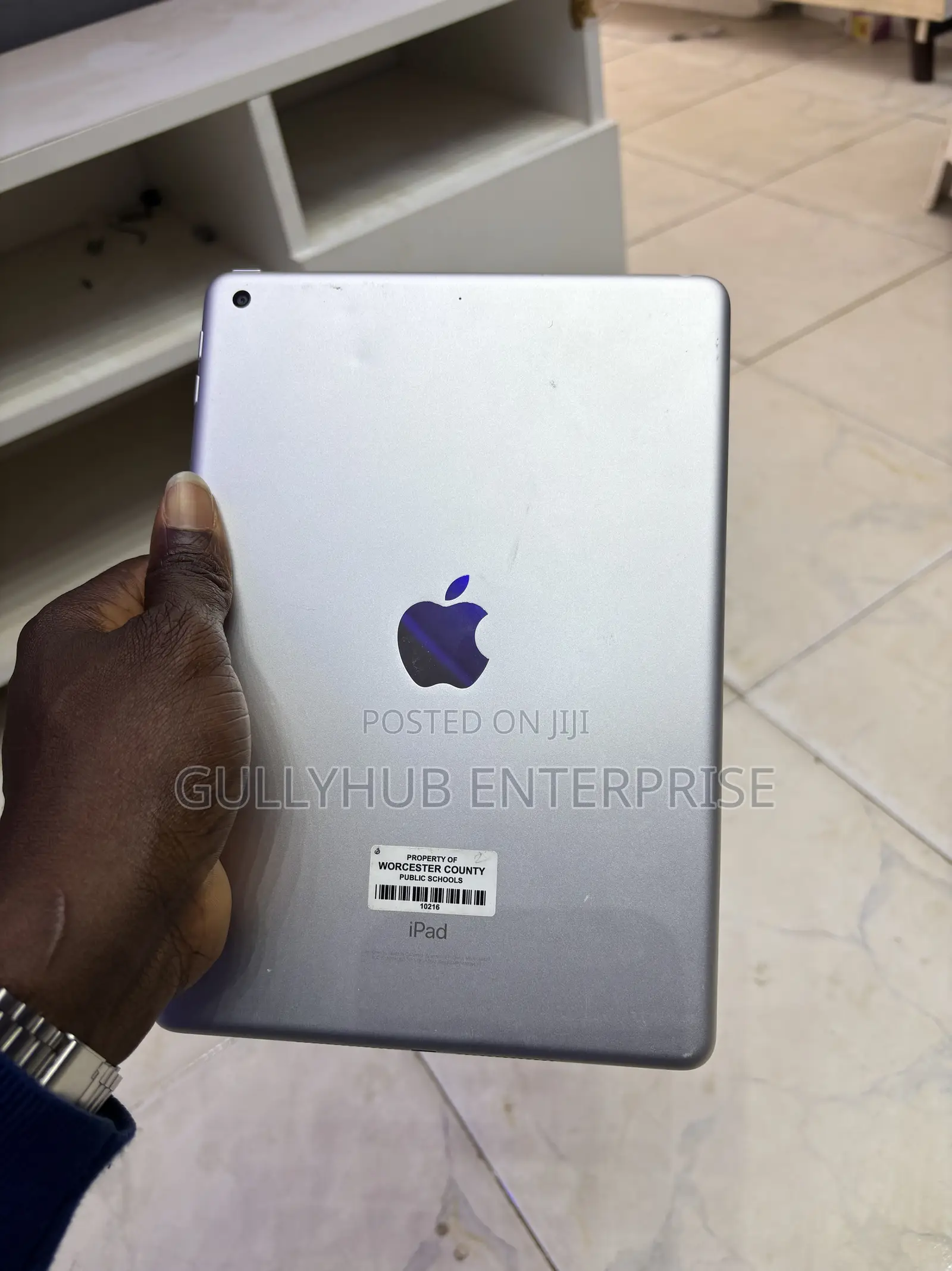 Apple iPad 9.7 32 GB Silver