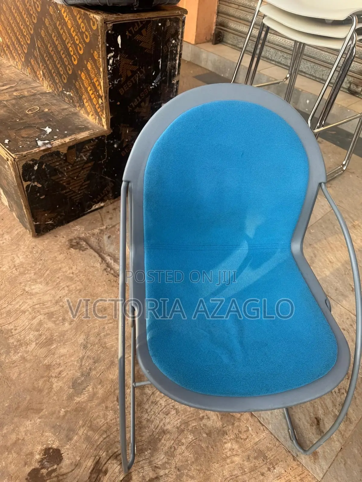 Blue Heavy Duty Chair