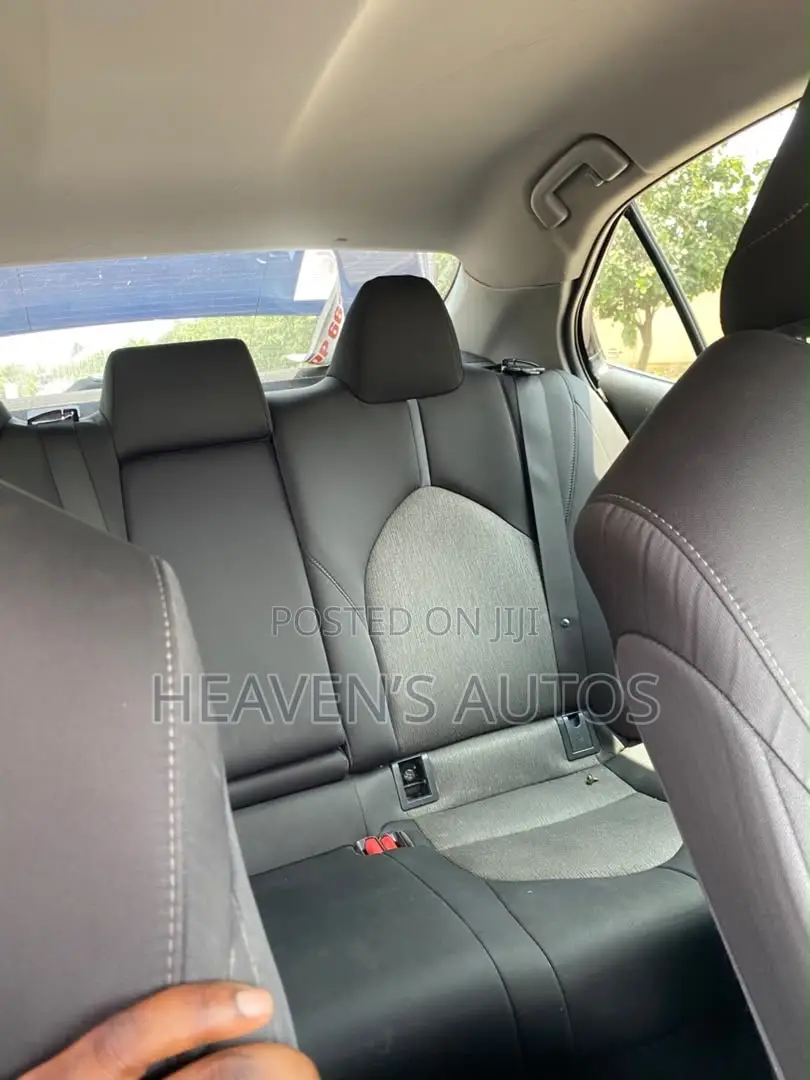 Toyota Camry 2021 Blue
