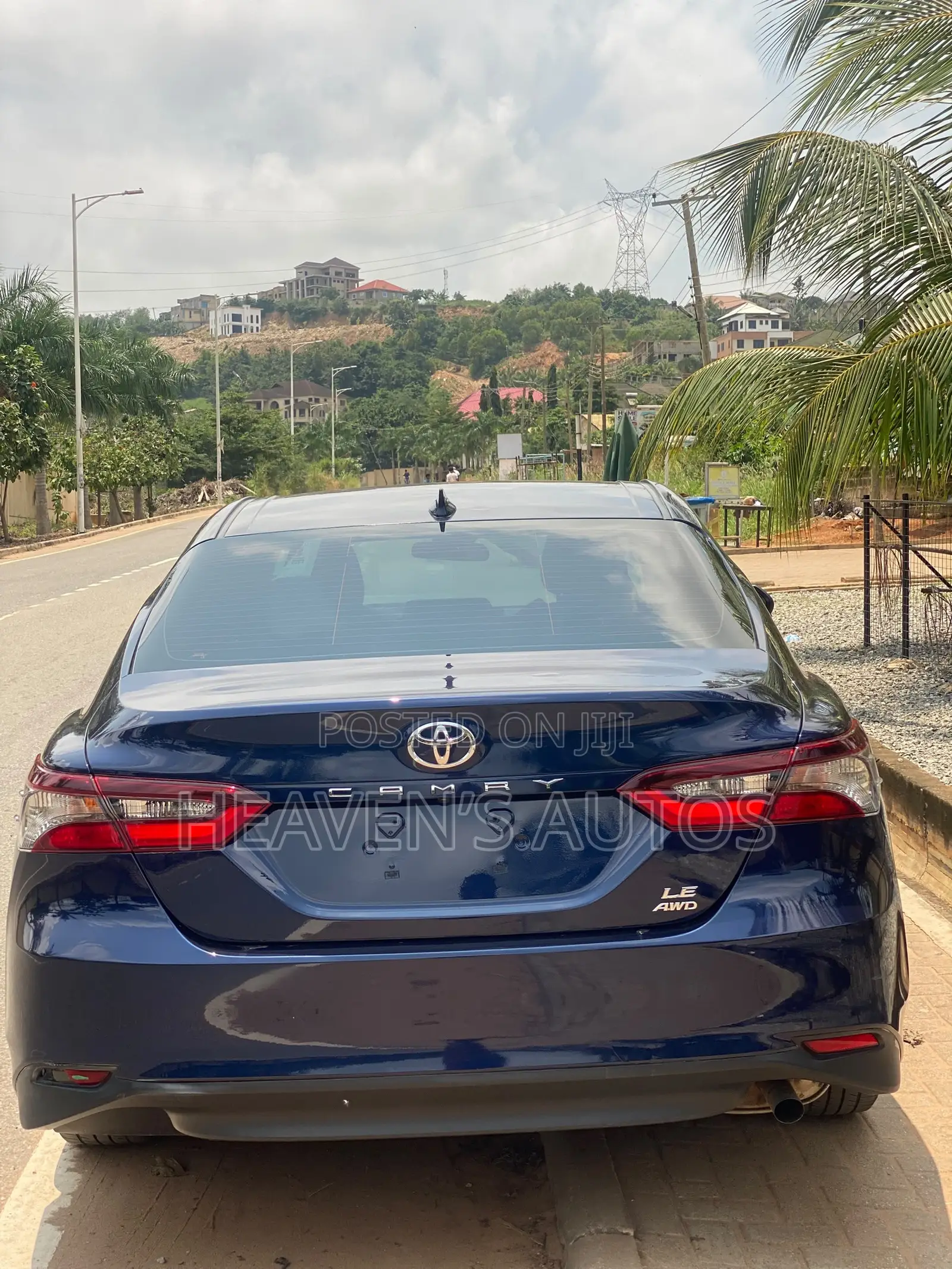 Toyota Camry 2021 Blue