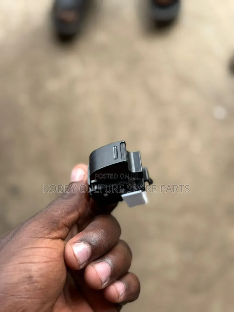Original Car Door Controllers Available for All Cars