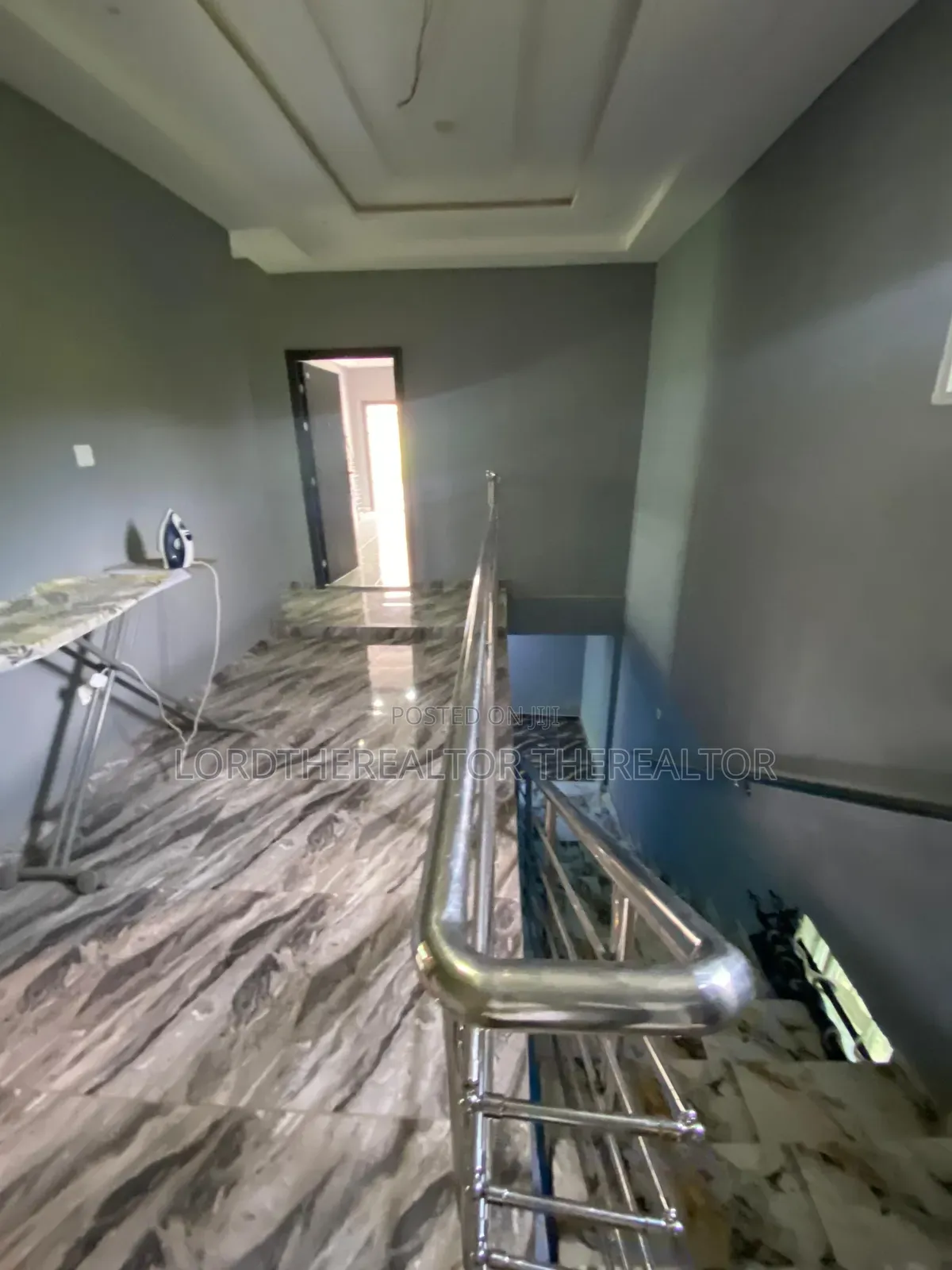 4bdrm Mansion in Pokuase for rent