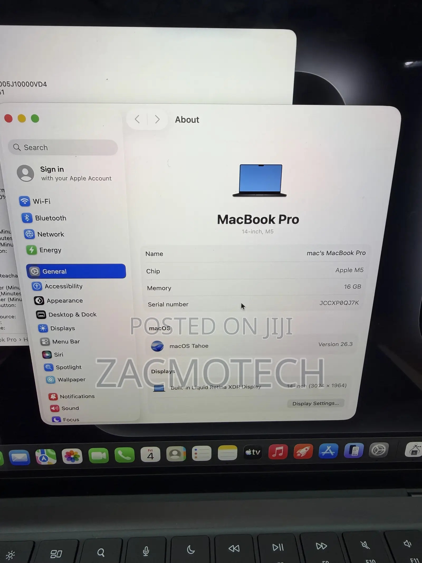 Laptop Apple MacBook Pro 2025 M5 16GB Apple M5 SSD 1T