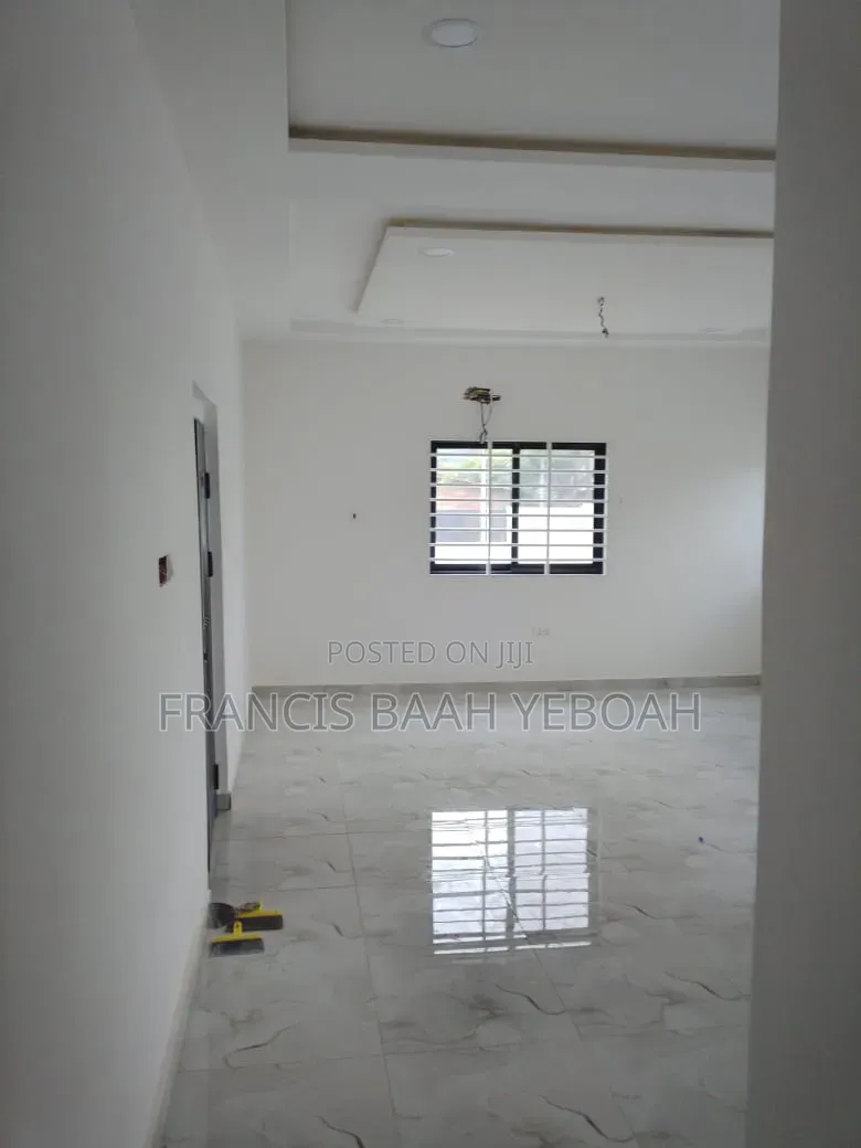 3bdrm House in Shining Star Real, Accra Metropolitan for sale