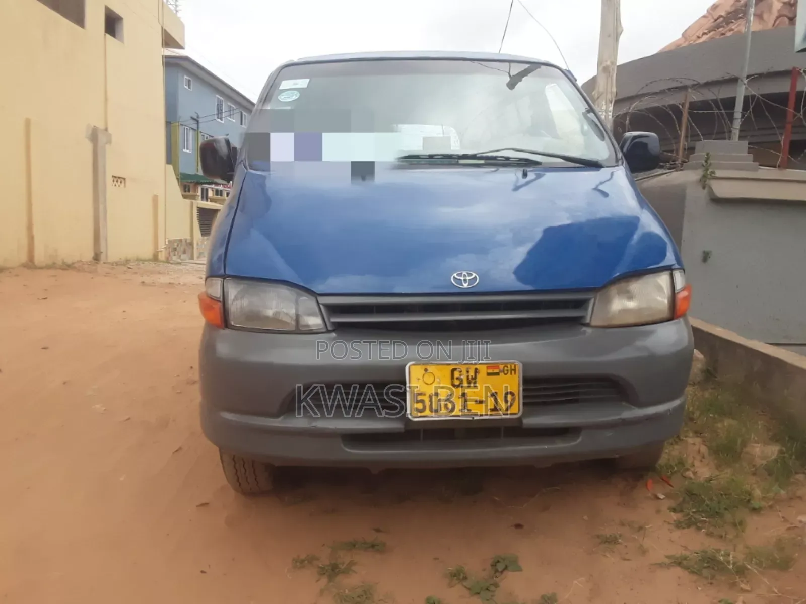 Toyota HiAce 2005 Blue