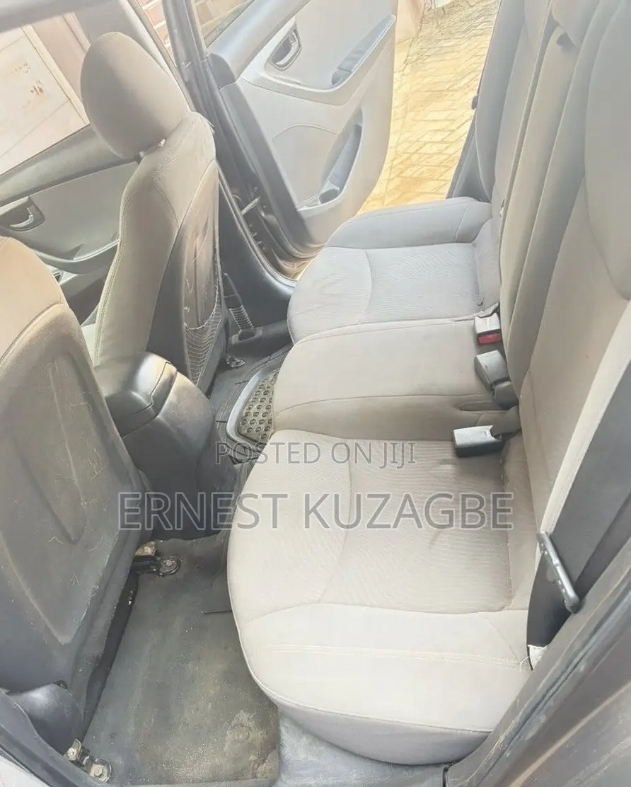 Hyundai Elantra 2014 Silver