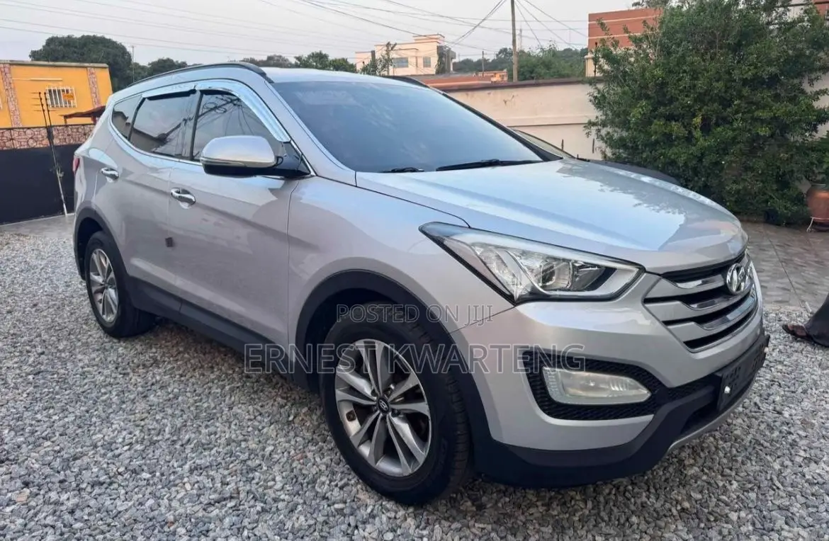 Hyundai Santa Fe 2016 Gray