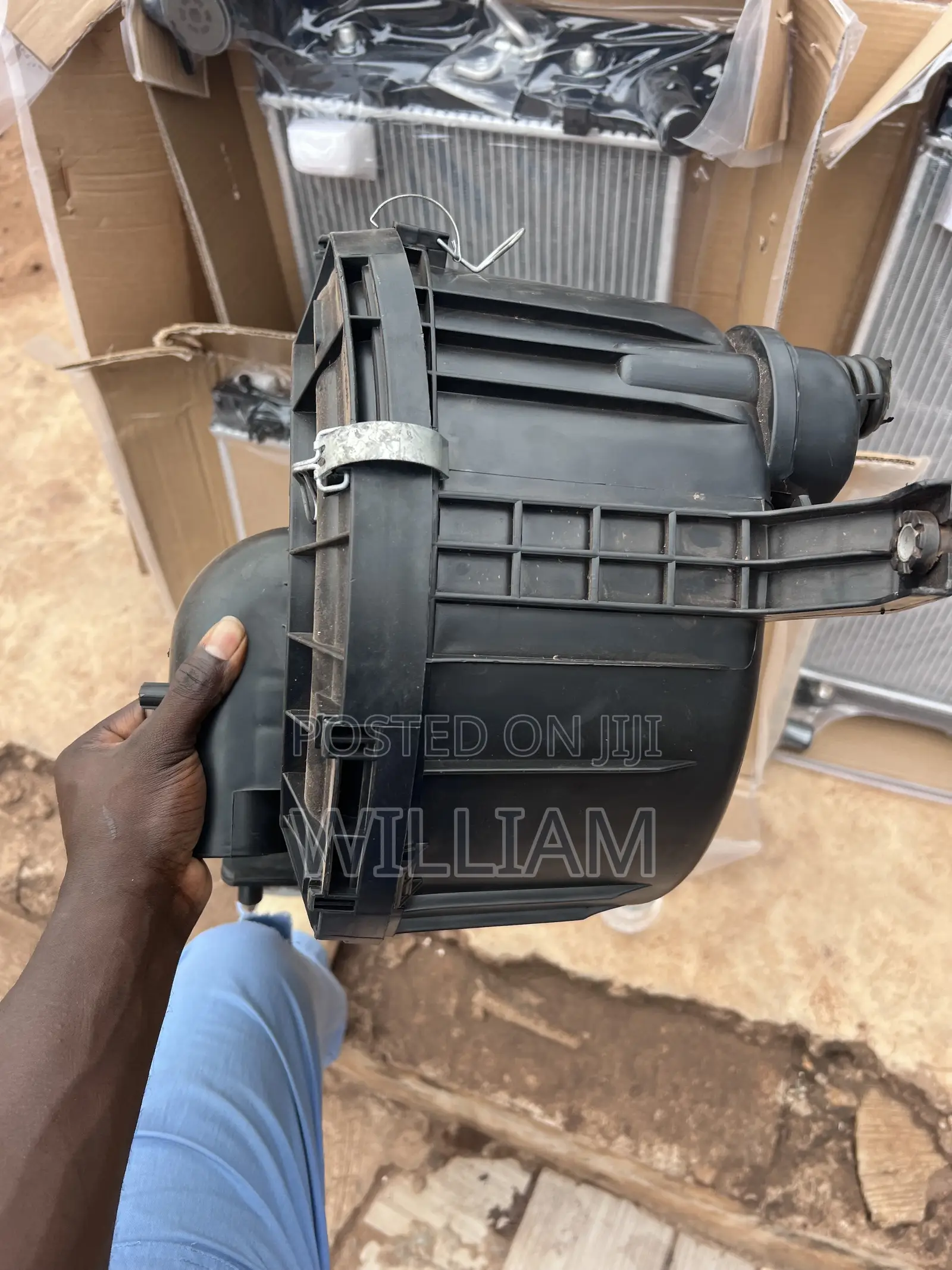 Toyota HILUX 2008-2014 Air Cleaner Case