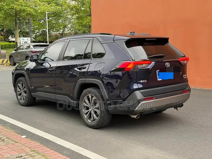 Toyota RAV4 2023 Black
