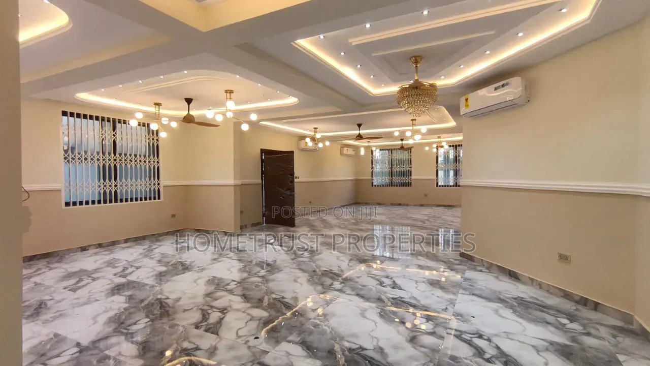 6bdrm Duplex in Tseaddo for rent