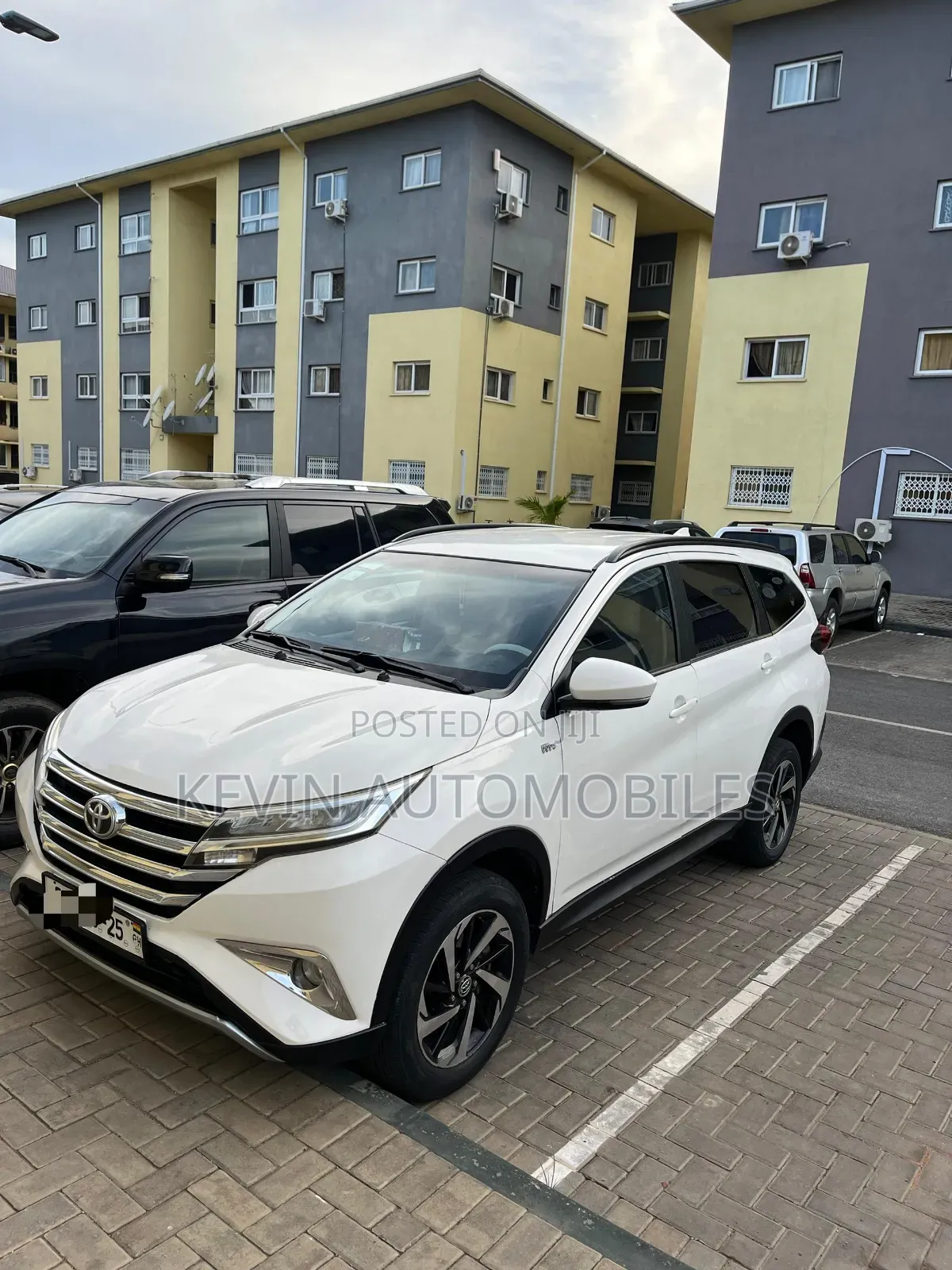 Toyota Rush 2019 White