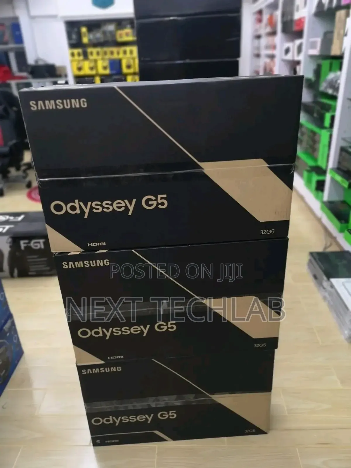 SAMSUNG 32" Odyssey G7