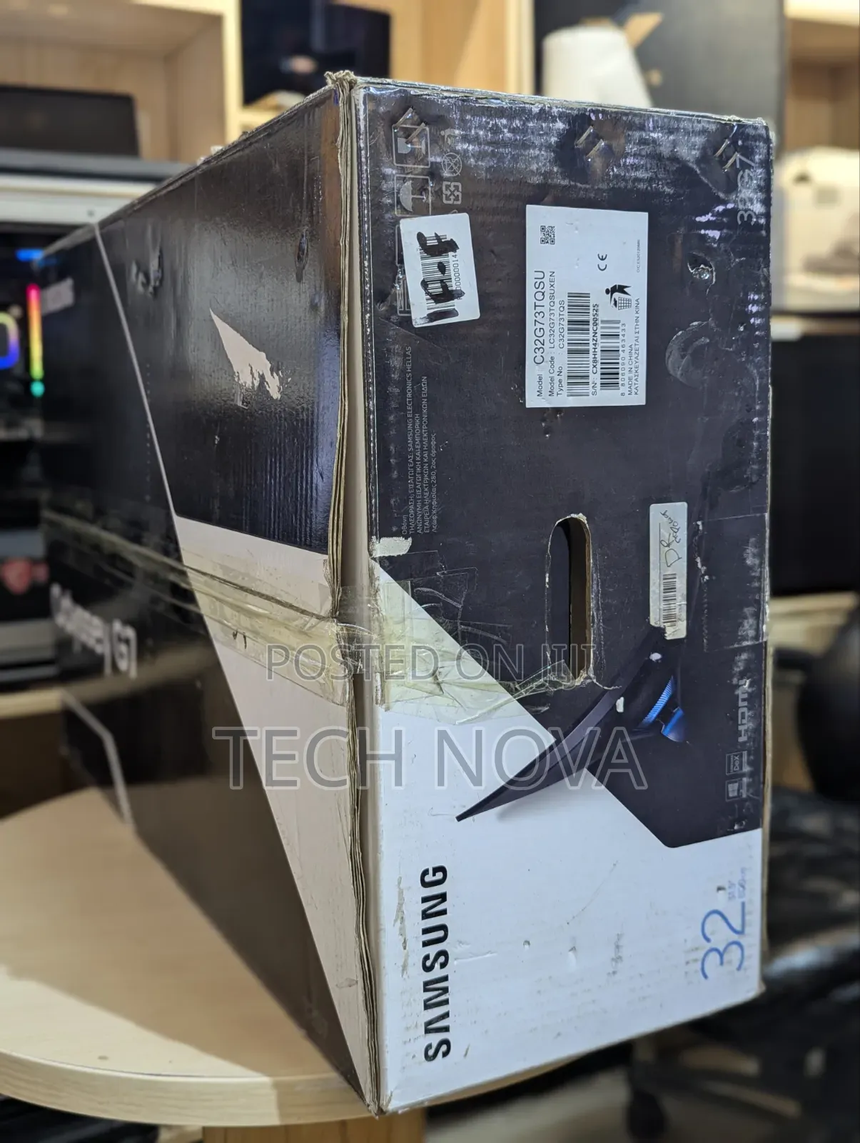 Samsung Odyssey G7 32 Inch QLED Curved Odyssey Monitor 240Hz GSync