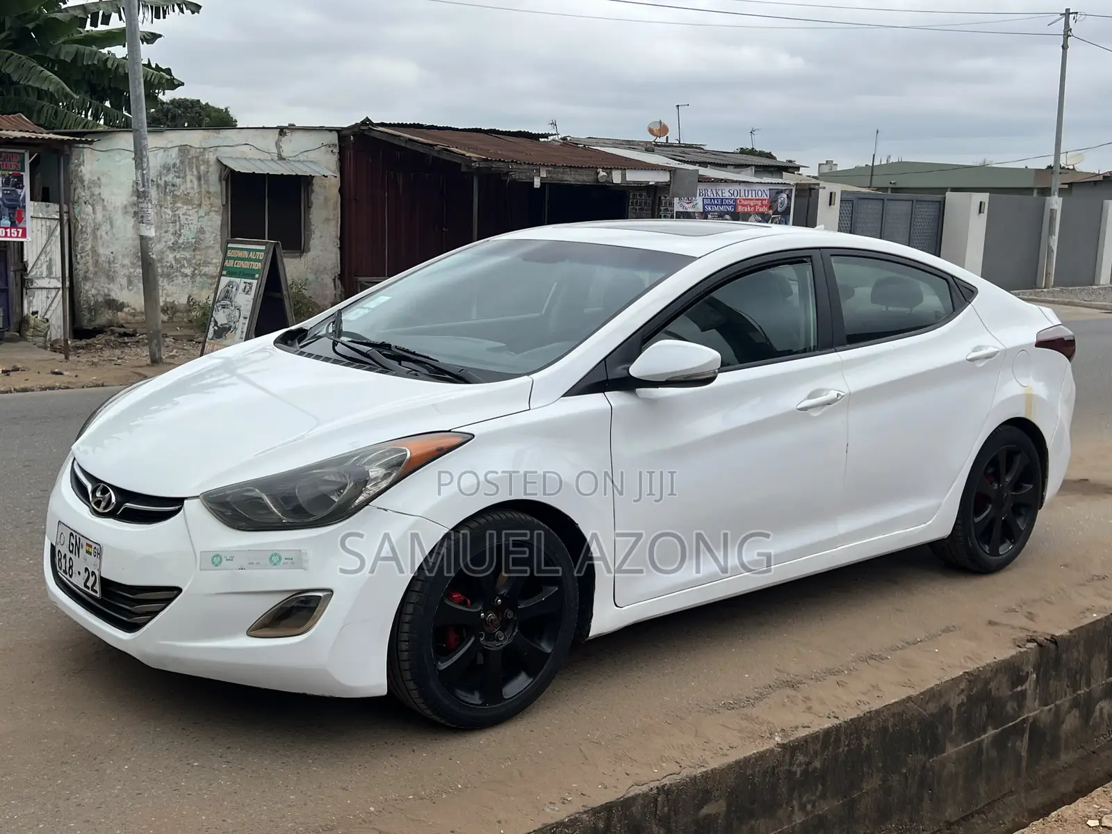 Hyundai Elantra Limited 2012 White