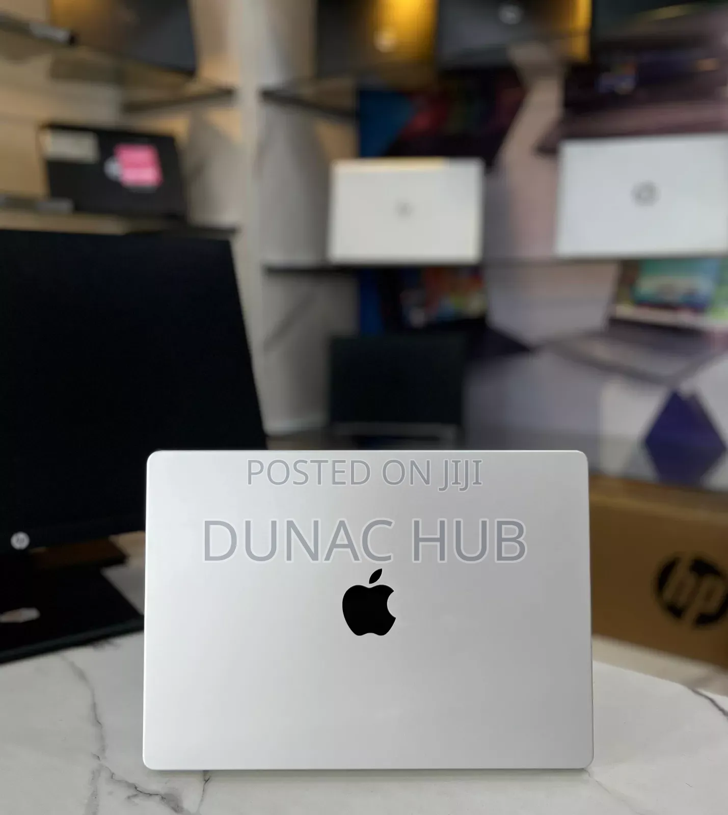 Laptop Apple MacBook Pro 2021 M1 16GB Apple M1 Pro SSD 1T