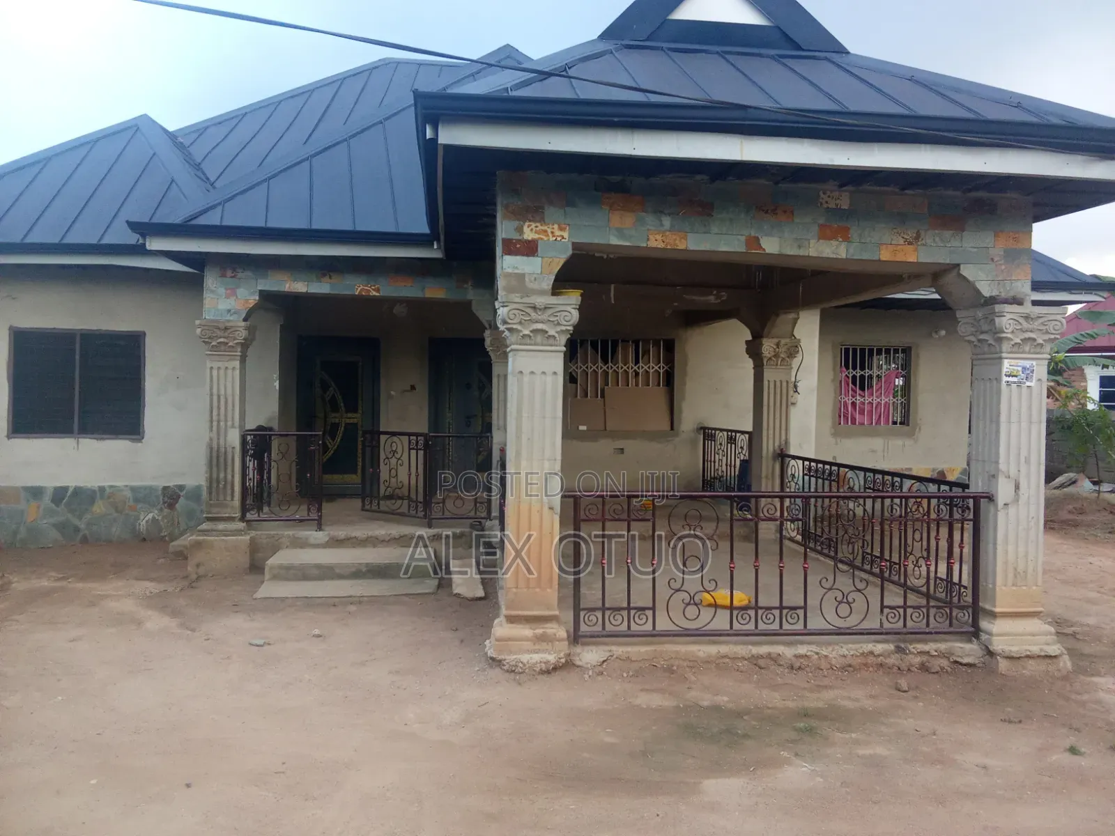 3bdrm House in Alex Otuo Properties, Kumasi Metropolitan for sale