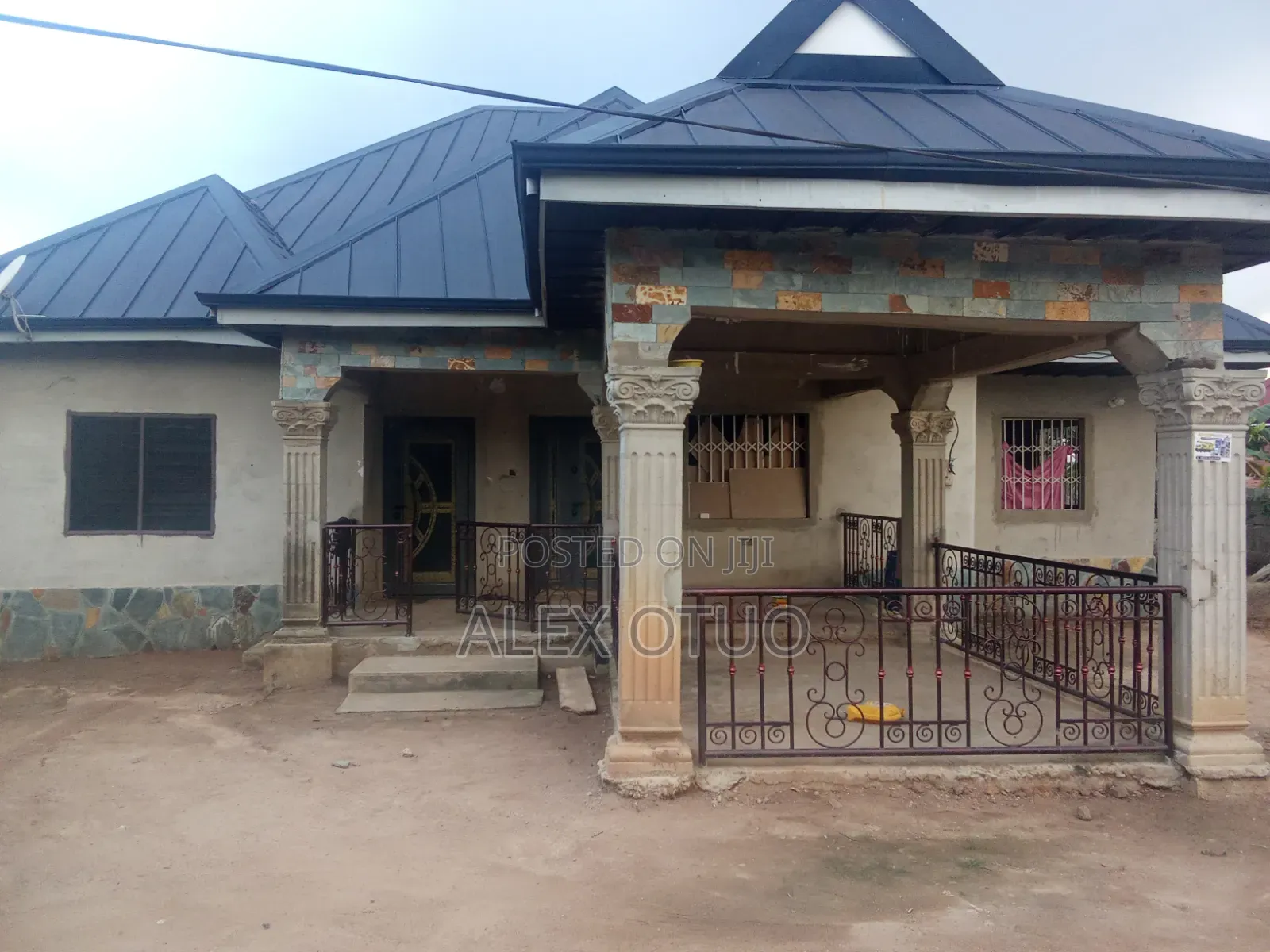 3bdrm House in Alex Otuo Properties, Kumasi Metropolitan for sale
