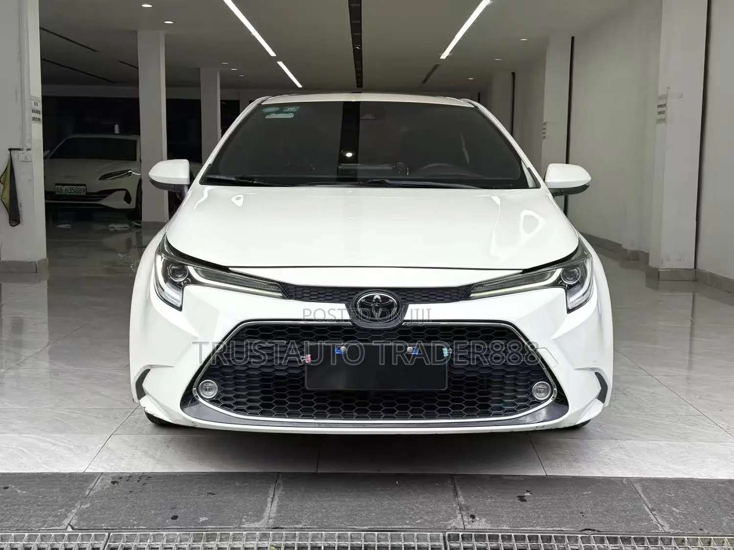 Toyota Corolla 2020 White