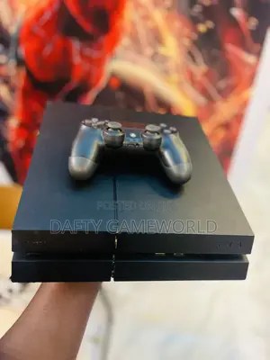 PS4 Fat With Loaded Games