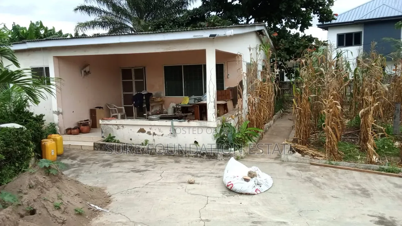 4bdrm House in Dansoman for sale