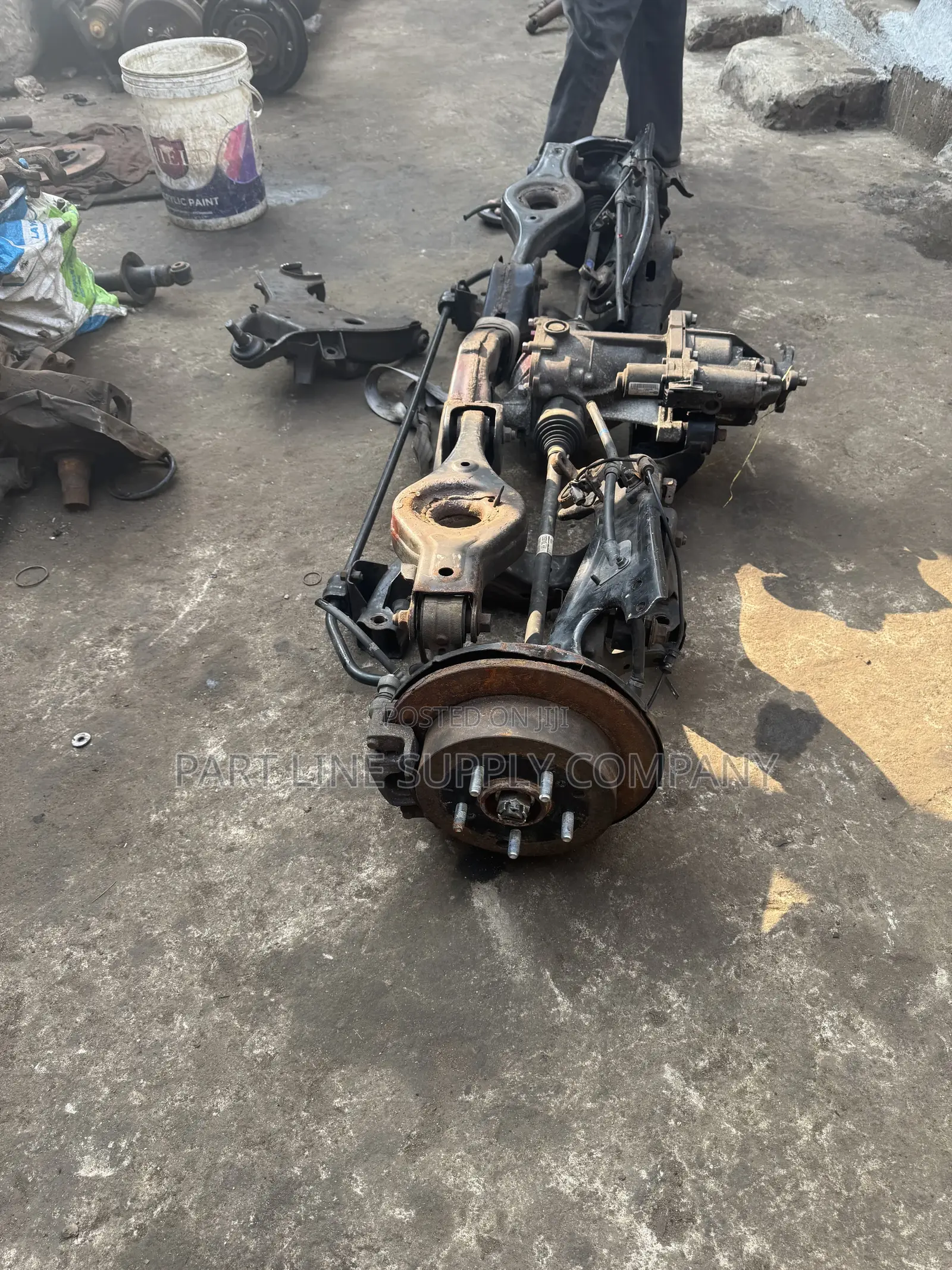 Hyundai IX35 Back Axel Complete