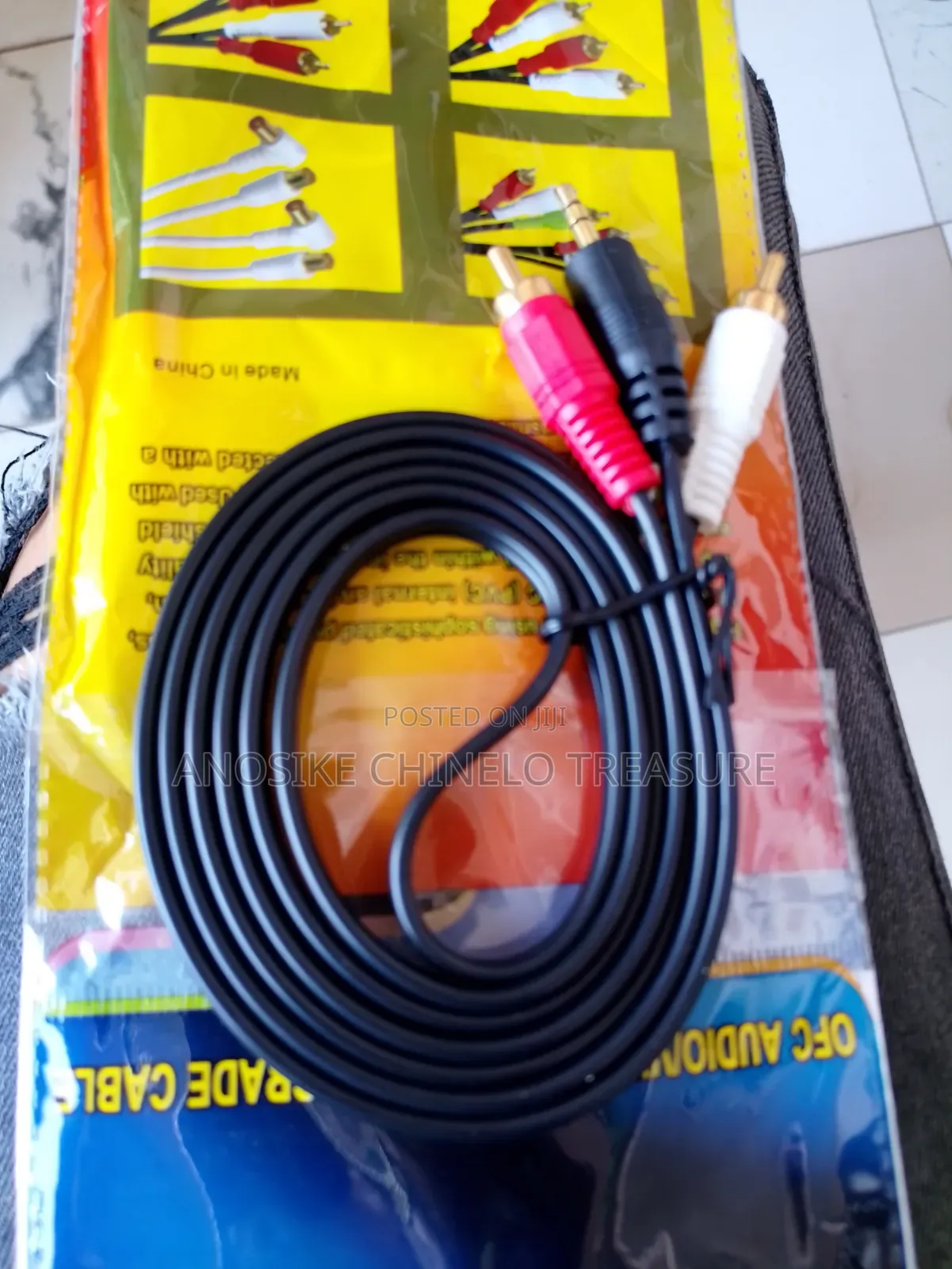 3.5mm to 3 RCA AV Cable – Audio Video Cable