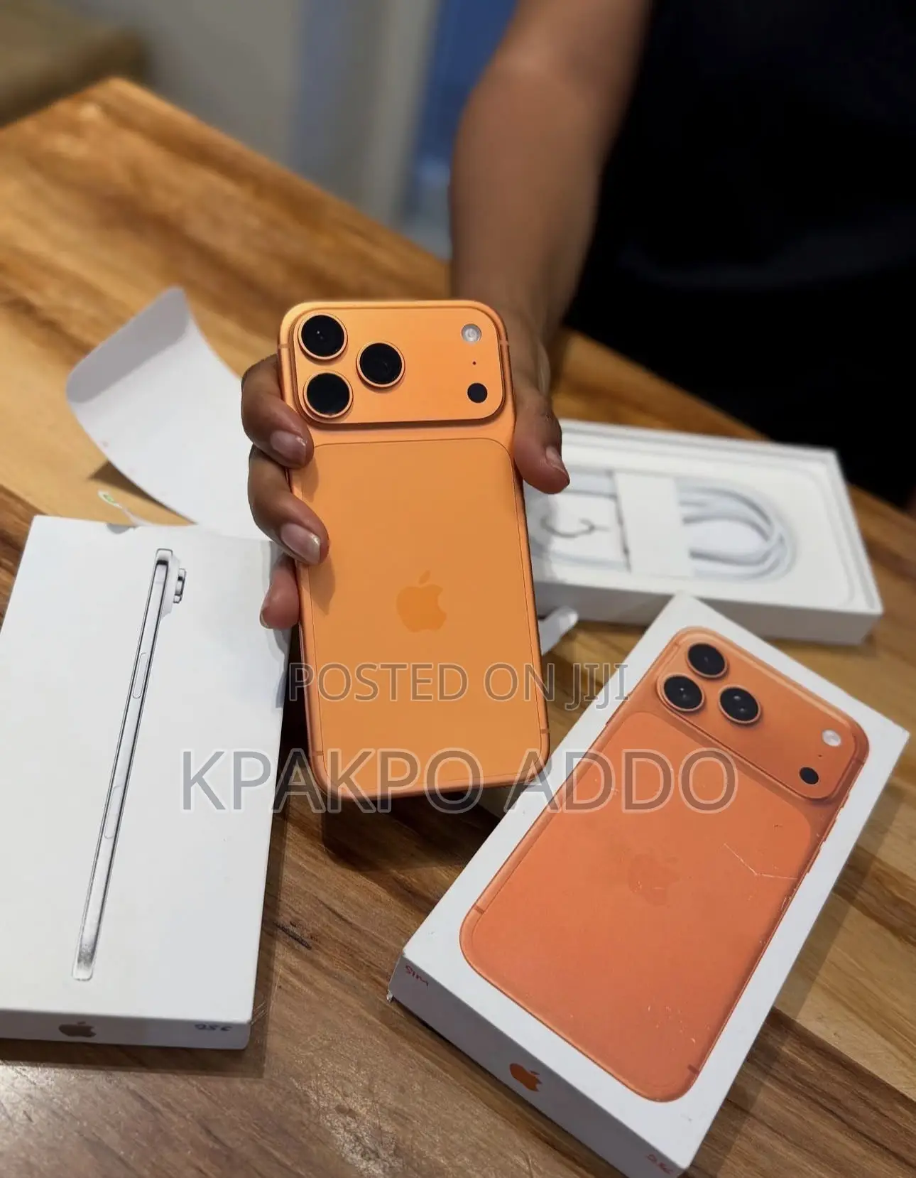 New Apple iPhone 17 Pro Max 256 GB Orange