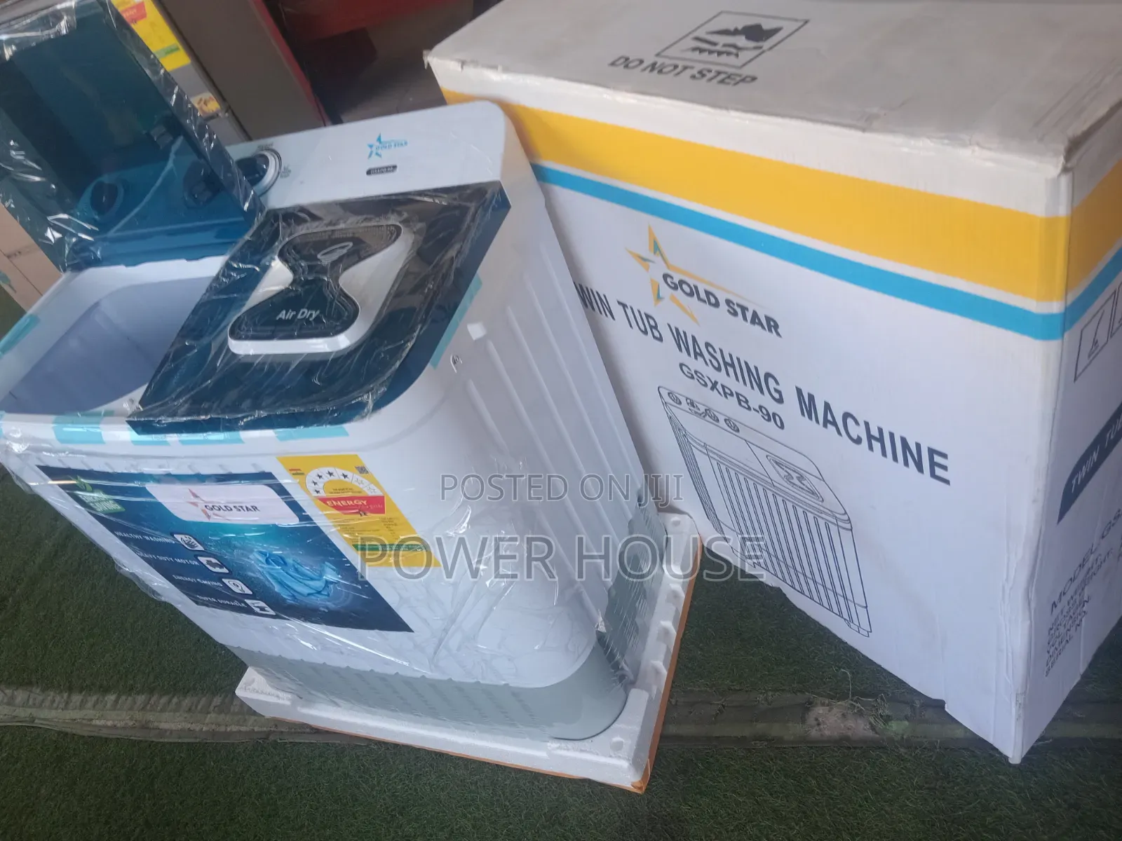 Give Your Clothes the Care They Deserve With Goldstar 9kg