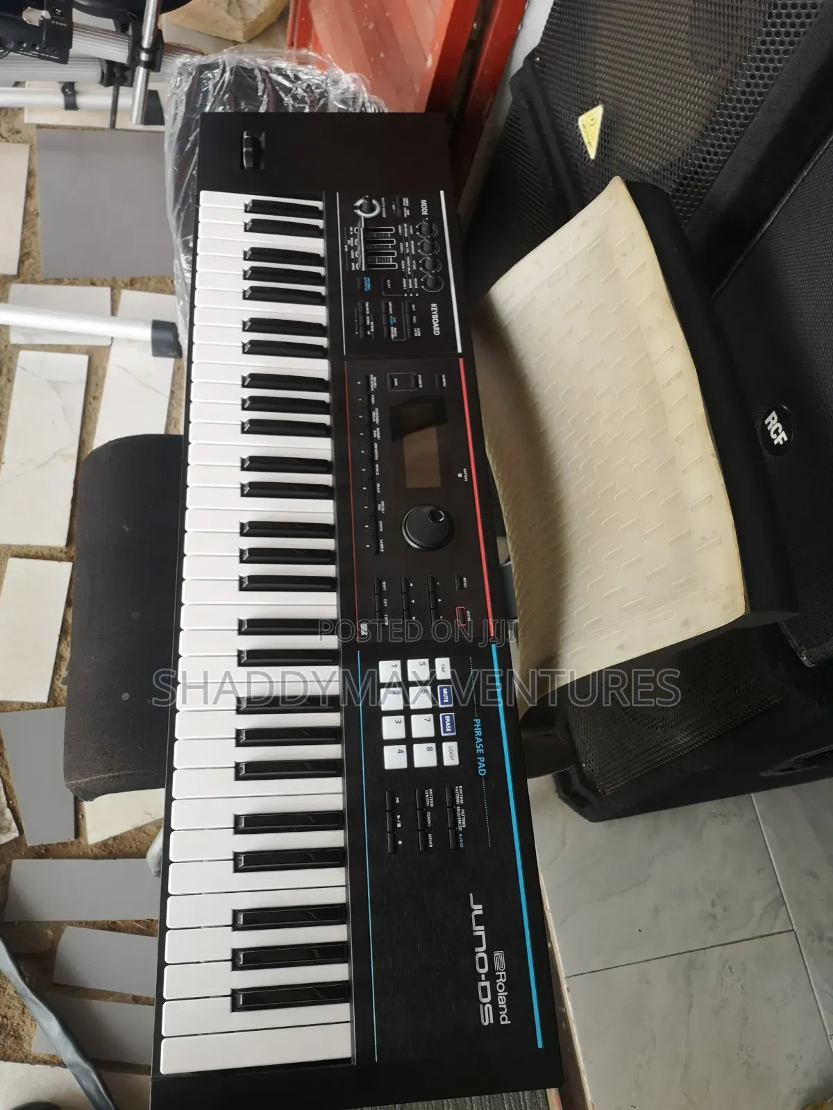 Roland Juno Ds 61 Synthesizer