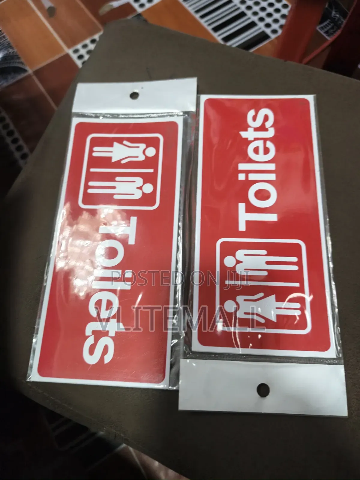 Toilet Signing Board