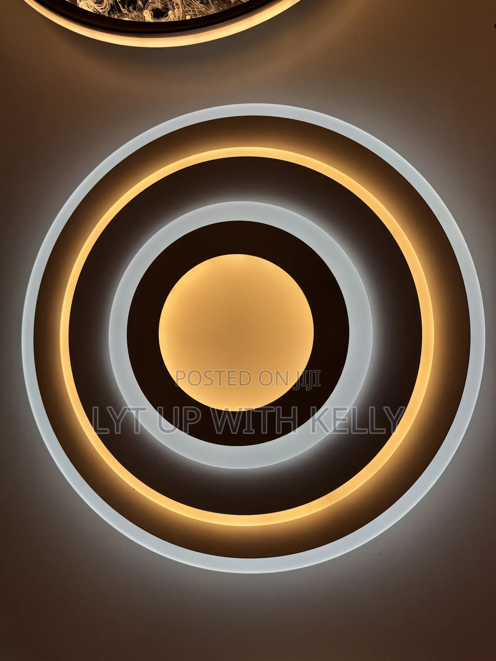 Kelly Light  Up(Ajoy Group)
