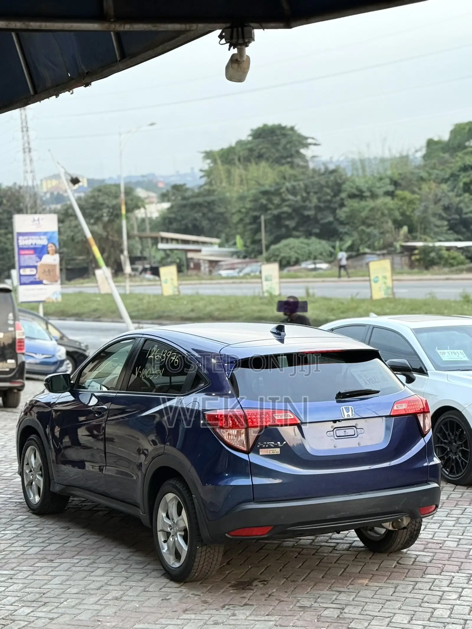 Honda HR-V 4dr SUV (1.5L 4cyl CVT) 2016