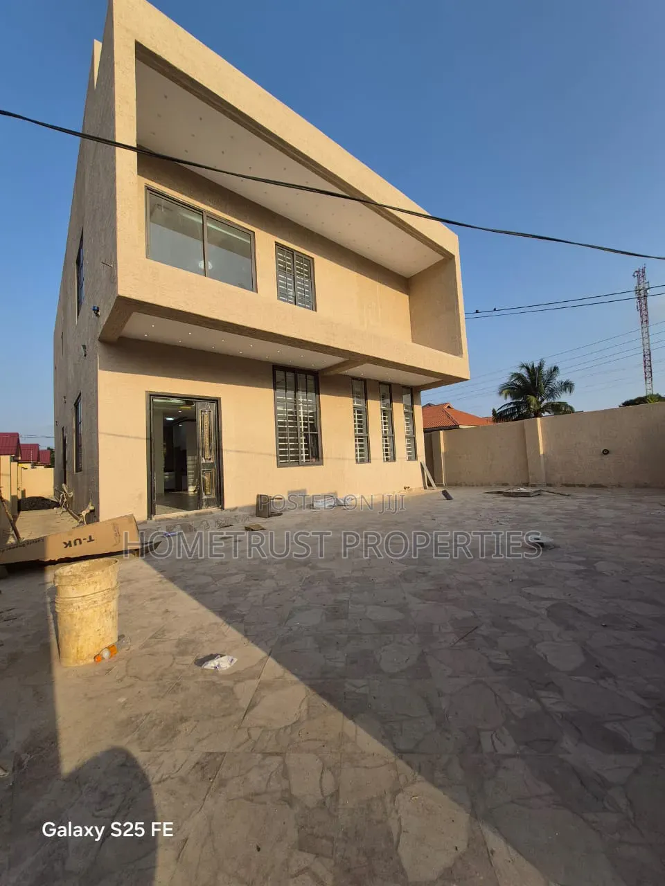 3bdrm Duplex in Amasaman Satellite for sale