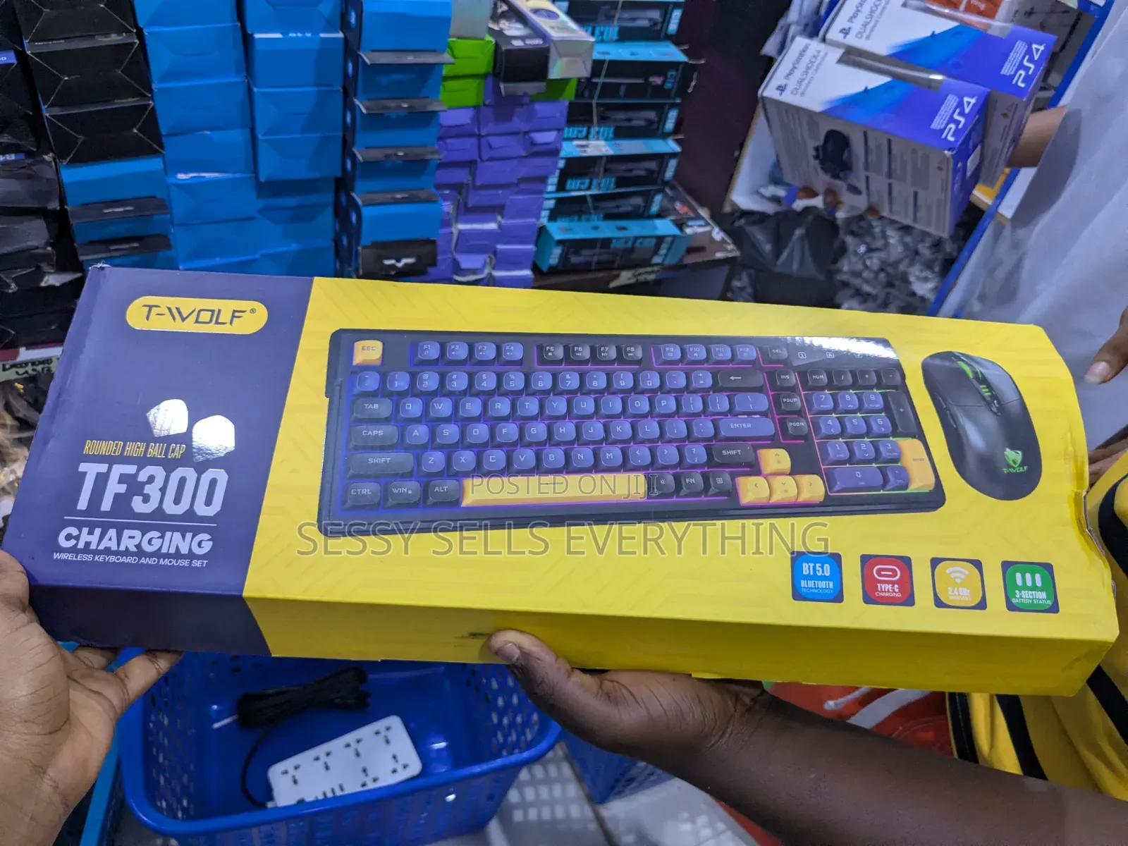Tf 300 Wireless Gaming Keyboard and Mouse