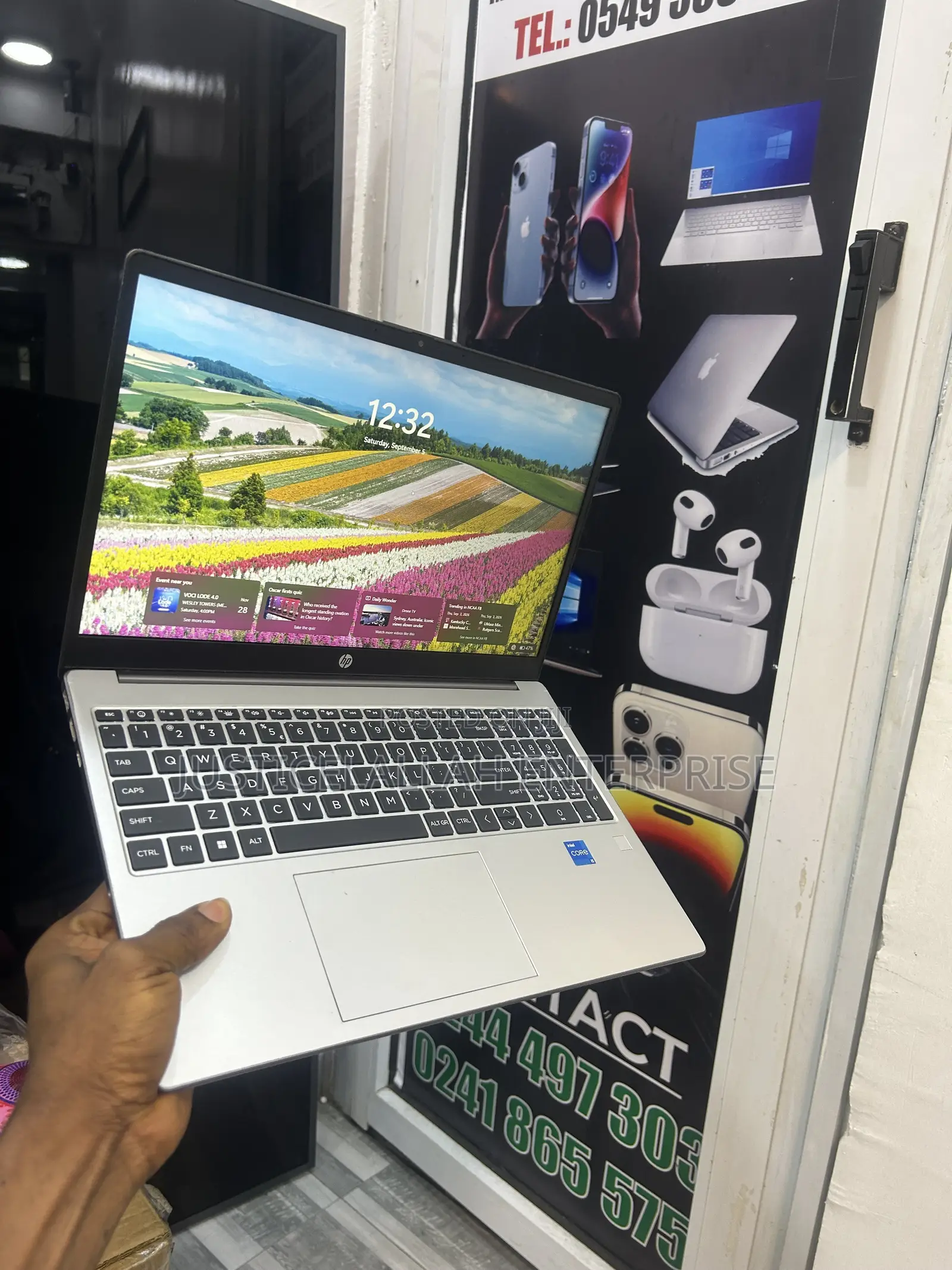 Laptop HP 250 G10 16GB Intel Core i5 SSD 512GB