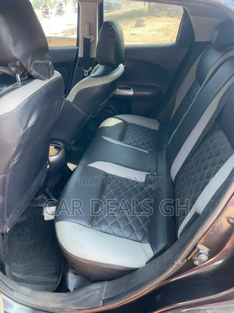 Nissan Juke 2012 Brown
