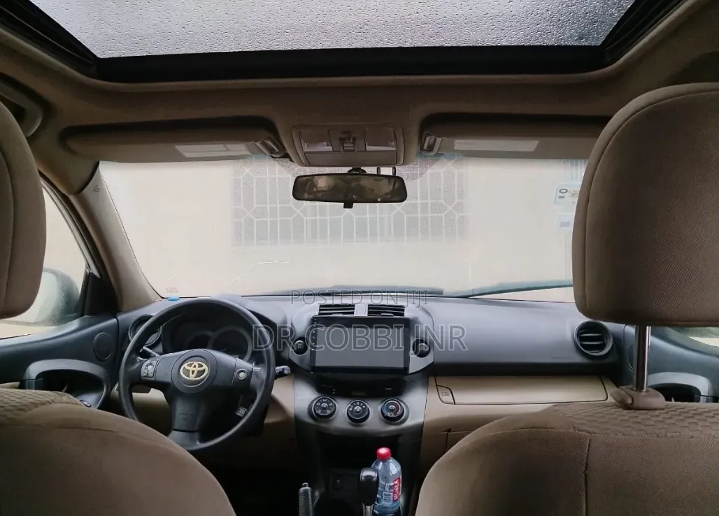 Toyota RAV4 2.5 Limited 4x4 2012 White