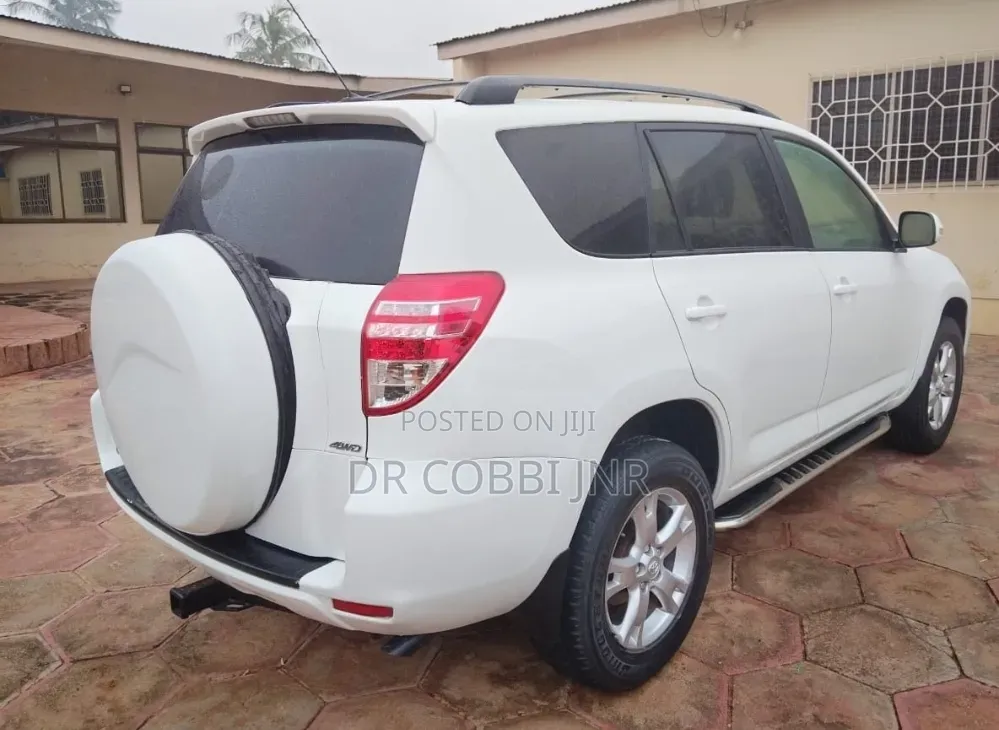 Toyota RAV4 2.5 Limited 4x4 2012 White